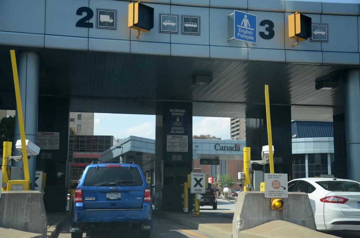 Canadian and United States border authorities crack down on flagpoling